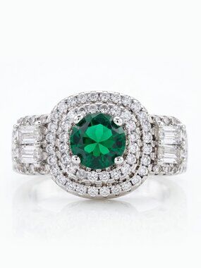 Emerald Green Gemstone Ring, real 925 Sterling Silver Charmed Aroma Size 7 BP